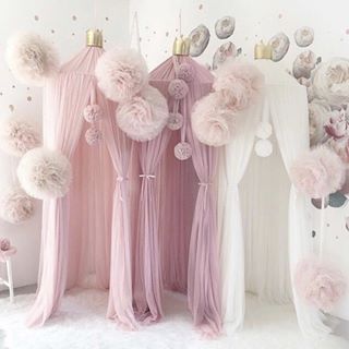 Tutu Irresistible Boutique logo
